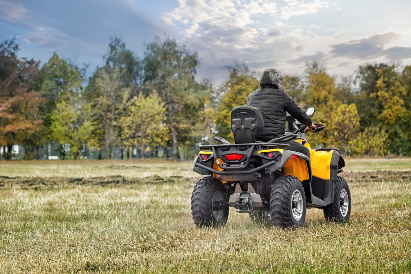 Can you make an ATV street legal in Canada? – PERFEX Industries