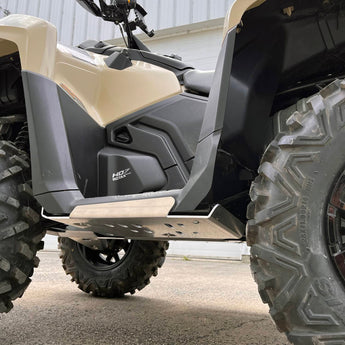 Side view of a 2024 Can-Am Outlander 700 equipped with PERFEX Industries' aluminum complete protection kit. Ideal for off-road enthusiasts seeking durable and long-lasting ATV protection.