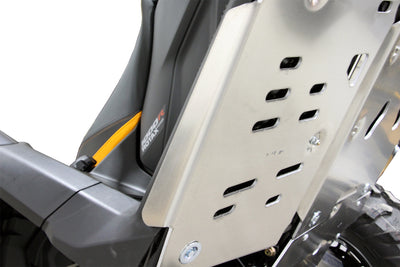 2025+ Can-Am Outlander 1000R DPS with PERFEX™ Full Skid Plate Kit. Precision-engineered ATV footwell skid plates for maximum protection.