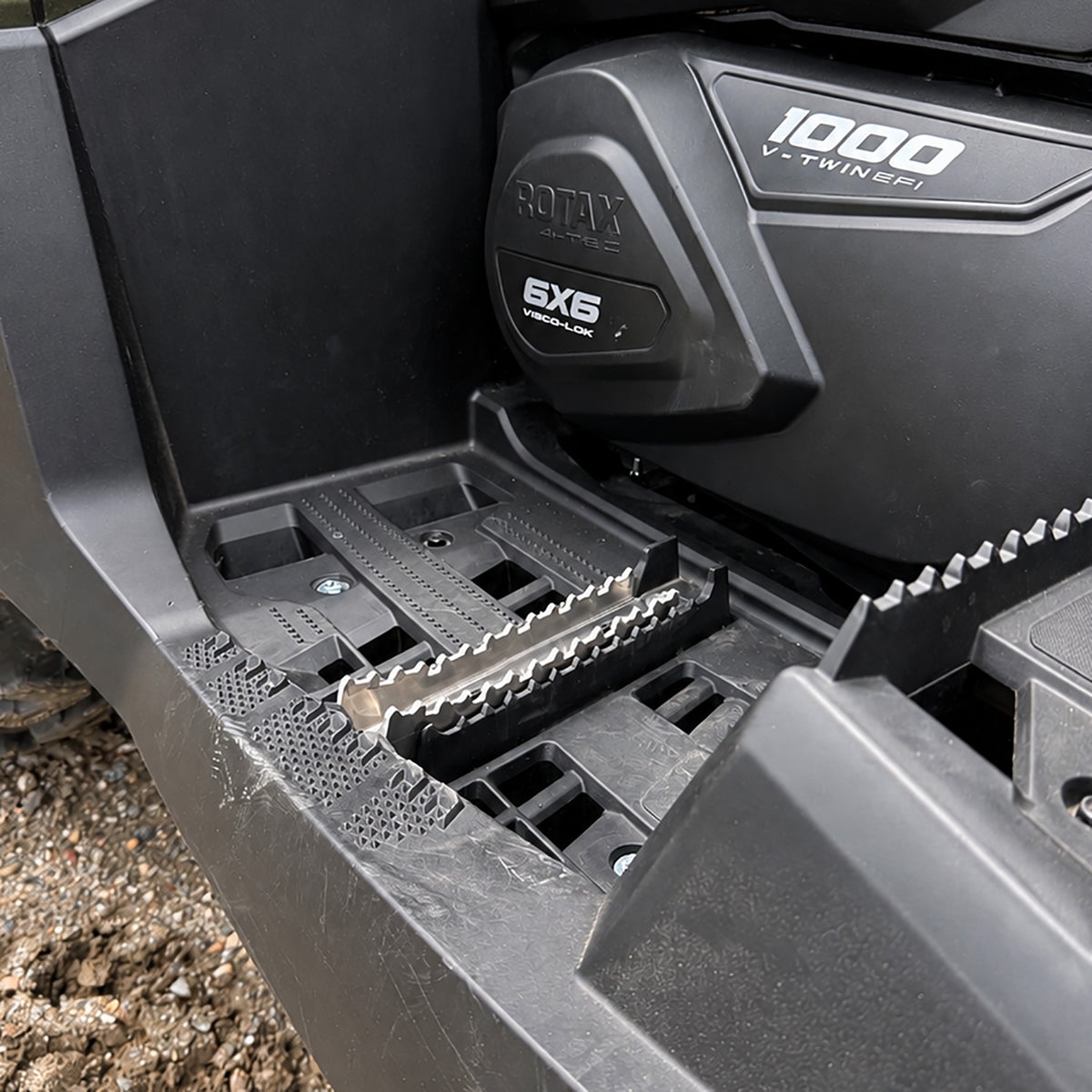 Repose-Pieds — Can-Am Outlander 450-570 (2015–2023)